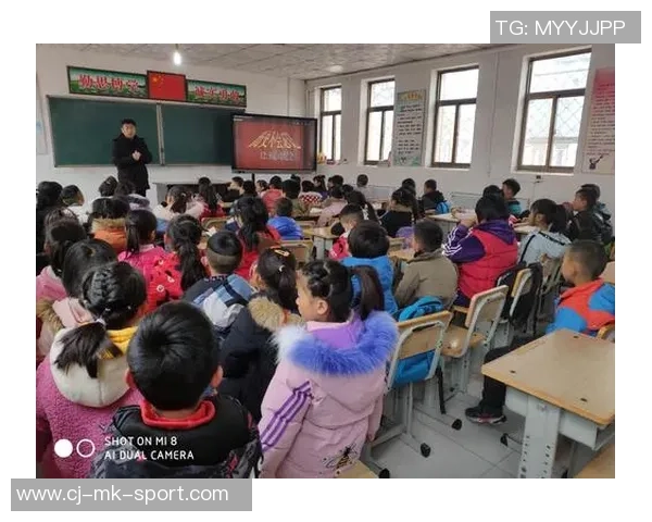 巴塞罗那足球传奇之路：辉煌历史与未来展望的深度解析